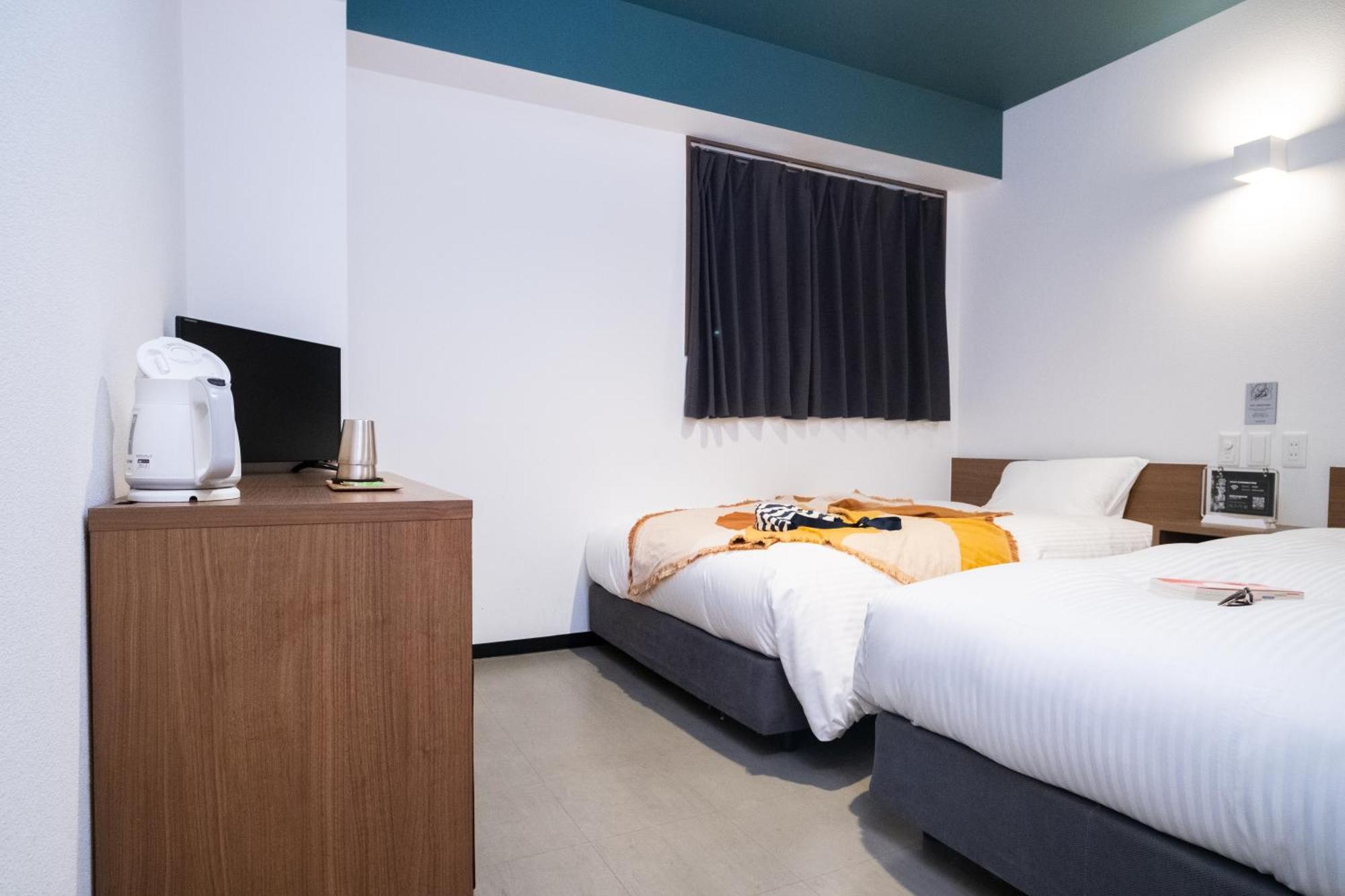 Hotel Wayfarer Shinsaibashi Ōsaka Zimmer foto